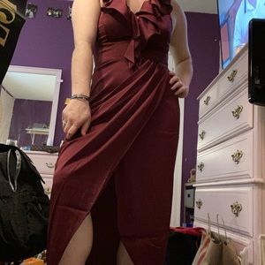 🆕 Maroon Shona Joy Drape/Ruffled Cocktail Dress